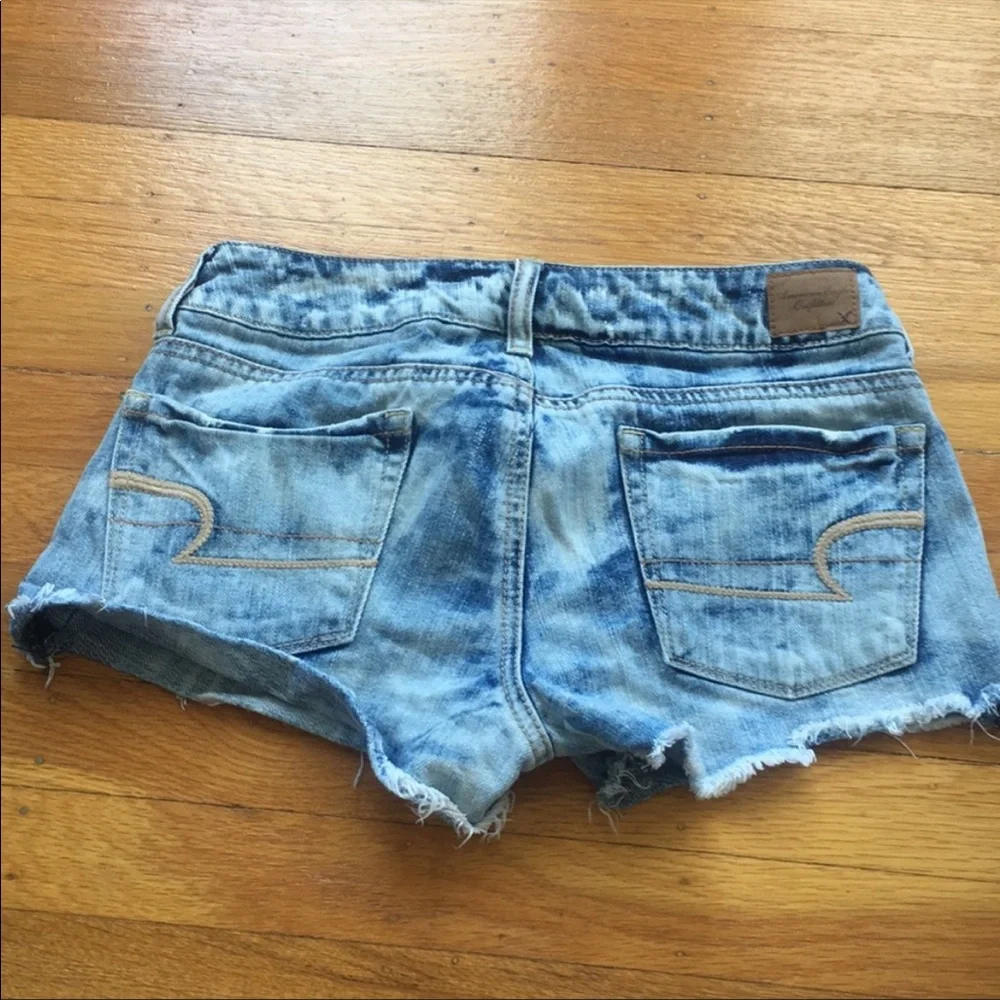 American Eagle Jean Shorts Size 0 - Picture 2 of 5
